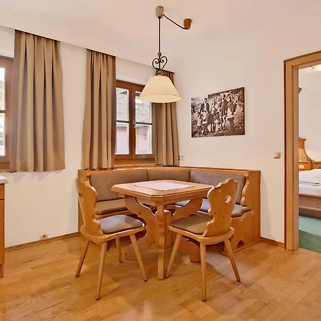Appartementhaus Alpenpark Großarl Zimmer foto